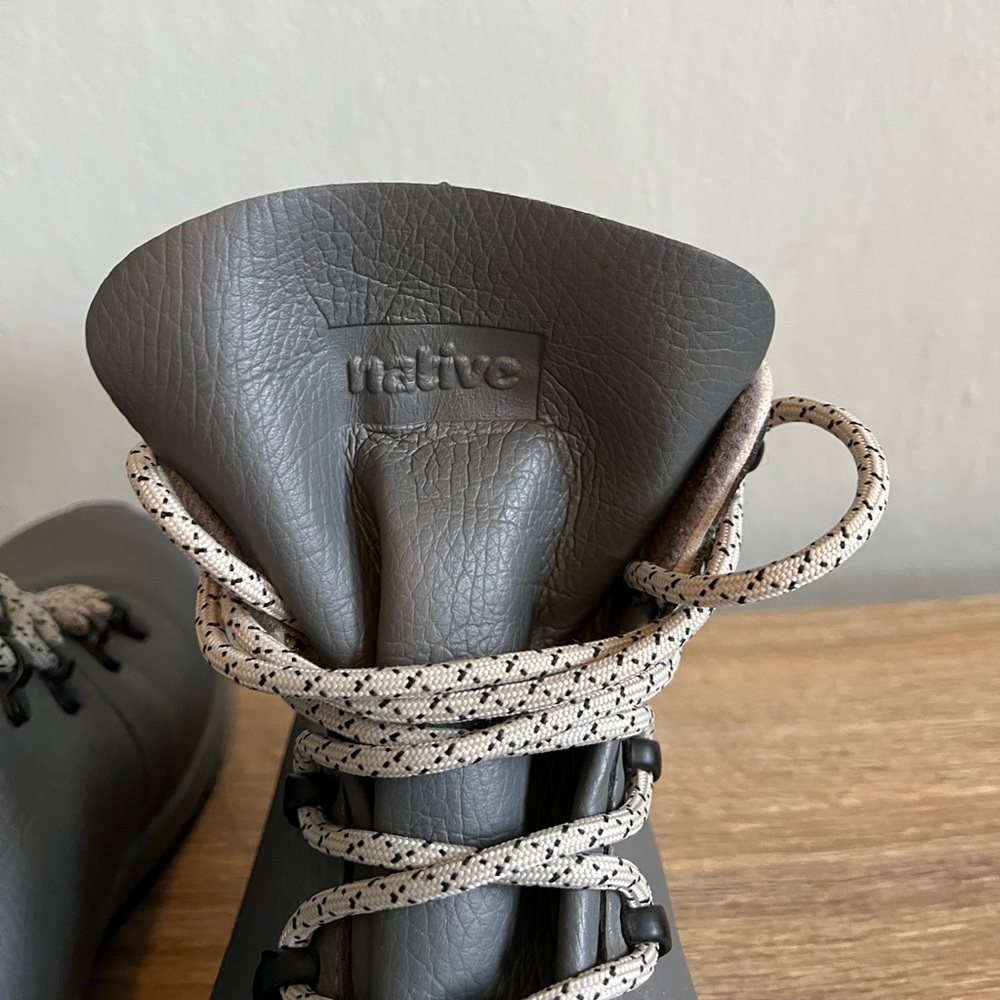 Native AP Apex Hiking Boots - 9 - Picture 6 of 7